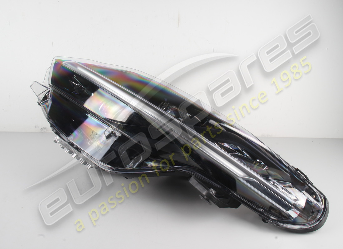 nouveau ferrari phare gauche afs. numéro de pièce 904368 (2)