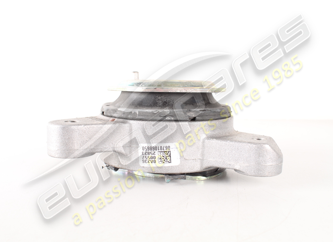 nouveau support de boîte de vitesses maserati. numéro de pièce 670106865 (4)