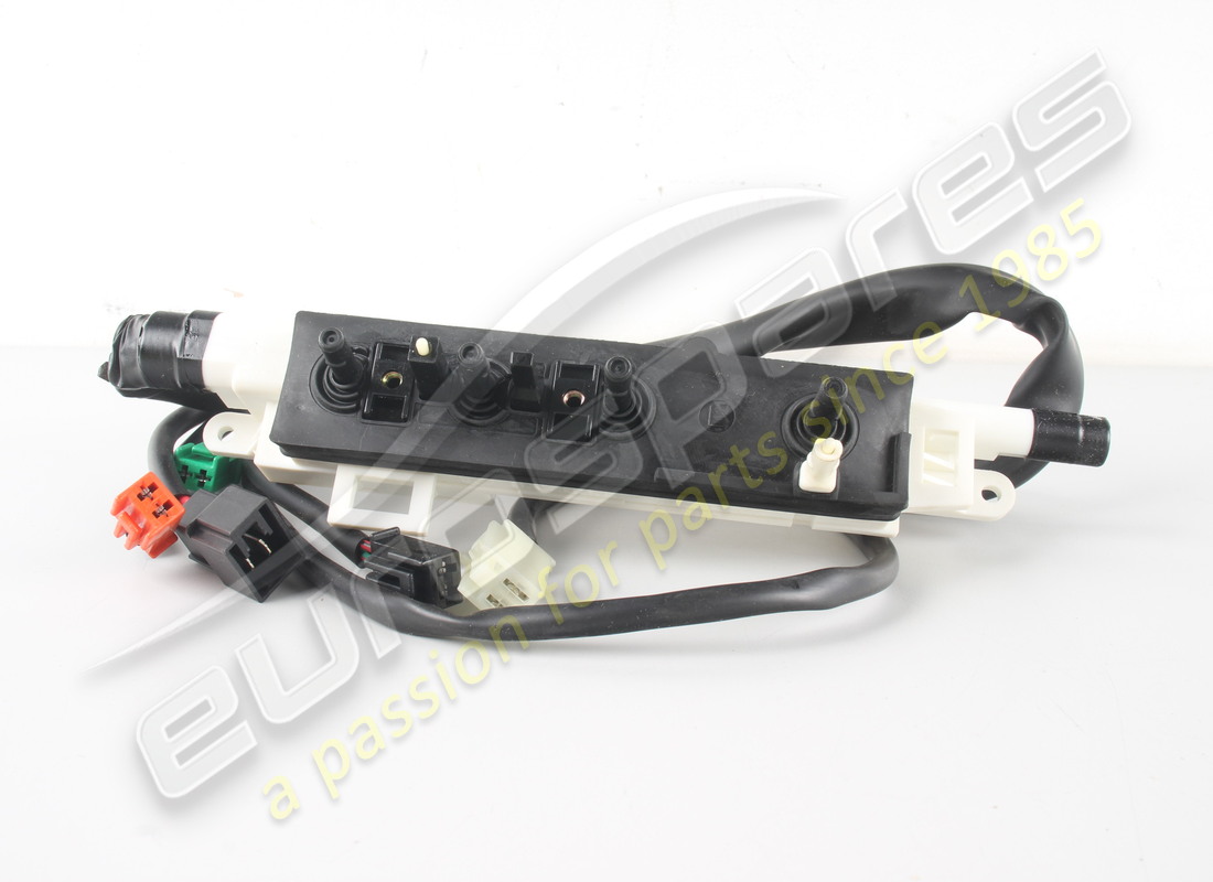 nouveau joystick de siège maserati. référence 376980309 (1)