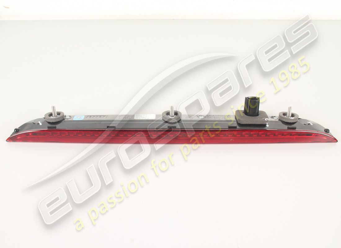 nouveau ferrari troisième feu stop. référence 803566 (1)