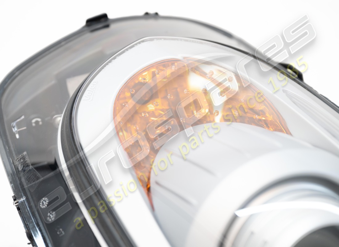 nouveau ferrari phare droit feux de croisement/route. numéro de pièce 204719 (3)