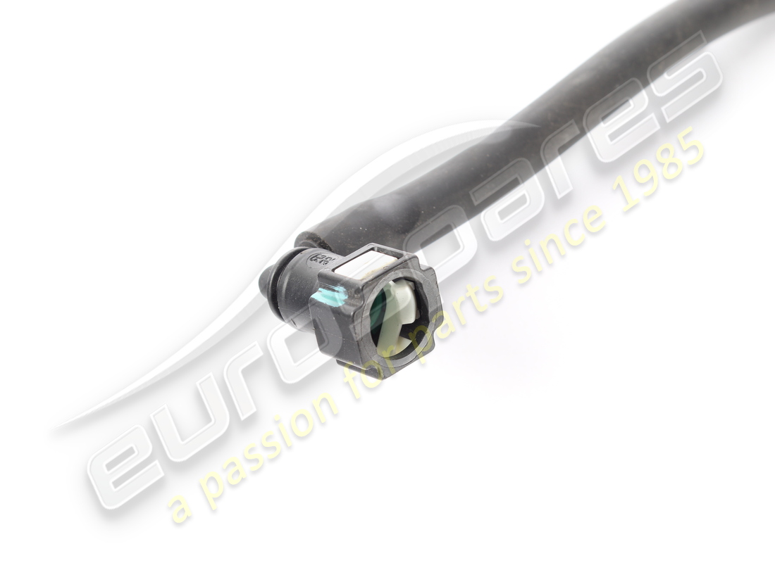 TUYAU UTILISÉ FERRARI ENTRE LE FILTRE ET LA VANNE RH. RÉFÉRENCE 277355 (2) tuyau utilisé ferrari entre le filtre et la vanne rh. référence 277355 (2)