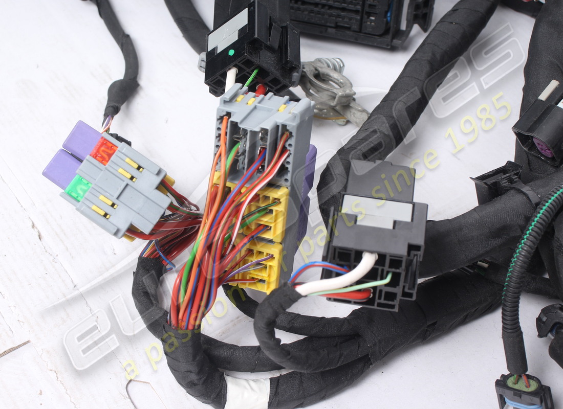 NOUVEAU CÂBLE AVANT FERRARI. NUMÉRO DE PIÈCE 288057 (5) nouveau câble avant ferrari. numéro de pièce 288057 (5)