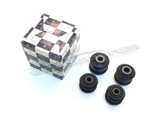 nouveau maserati numéro de pièce du kit de bloc silencieux de suspension arrière 980139890