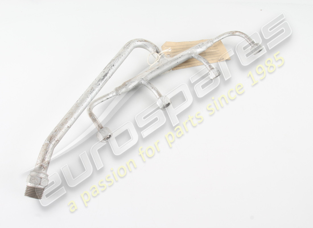 nouveau tube ferrari. numéro de pièce 109884 (1)