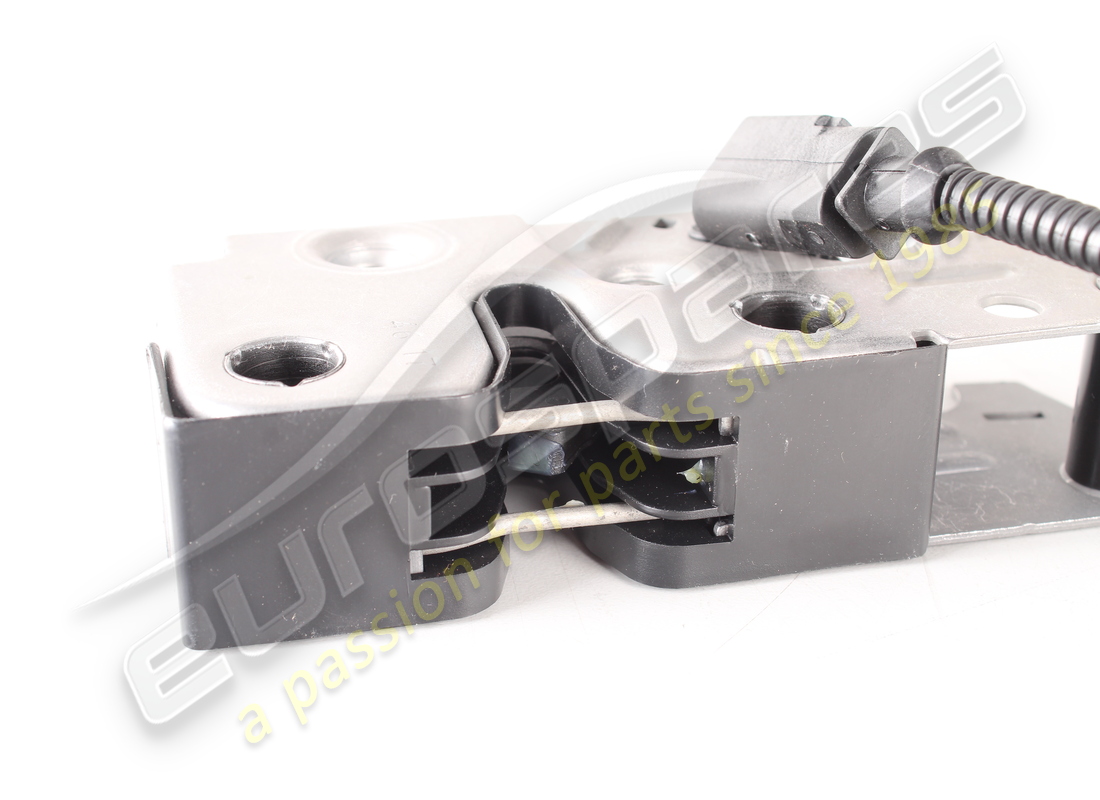 NOUVEAU LOQUET DE CAPOT LAMBORGHINI. NUMÉRO DE PIÈCE 5M1823509D (4) nouveau loquet de capot lamborghini. numéro de pièce 5m1823509d (4)