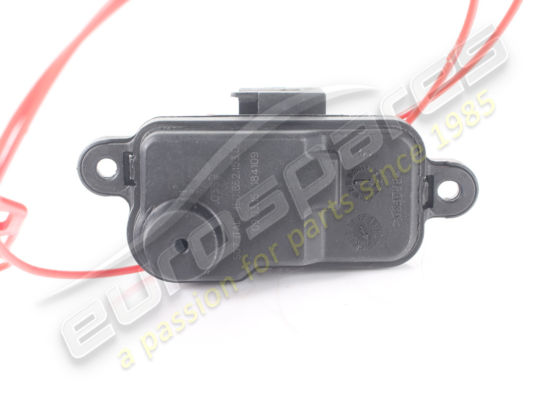 UTILISÉ LAMBORGHINI ÉLÉMENT DE COMMANDE. NUMÉRO DE PIÈCE 4L0862153D (4) utilisé lamborghini élément de commande. numéro de pièce 4l0862153d (4)