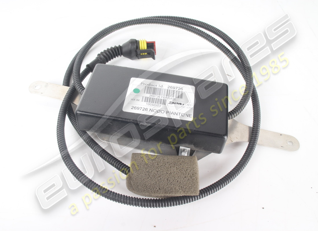 NŒUD DE COLONNE DE DIRECTION D'OCCASION FERRARI. NUMÉRO DE PIÈCE 269726 (1) nœud de colonne de direction d'occasion ferrari. numéro de pièce 269726 (1)