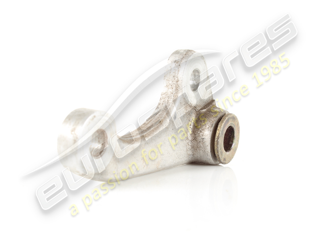 support avant inférieur d'occasion ferrari. numéro de pièce 158003 (2)