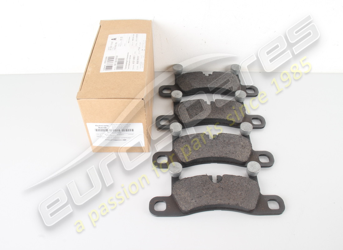 nouveau porsche 1 ensemble de les plaquettes de frein pour disque. numéro de pièce 99135293902 (2)