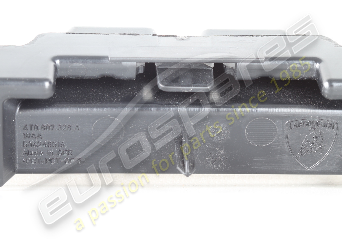 NOUVEAU RENFORT LAMBORGHINI. NUMÉRO DE PIÈCE 4T0807328A (5) nouveau renfort lamborghini. numéro de pièce 4t0807328a (5)
