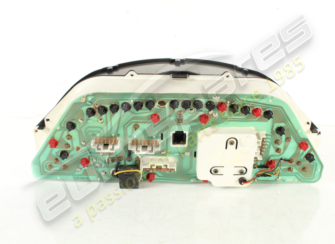 instrument d'occasion maserati. ensemble entraînement gauche v6v8. numéro de pièce 373680100 (2)