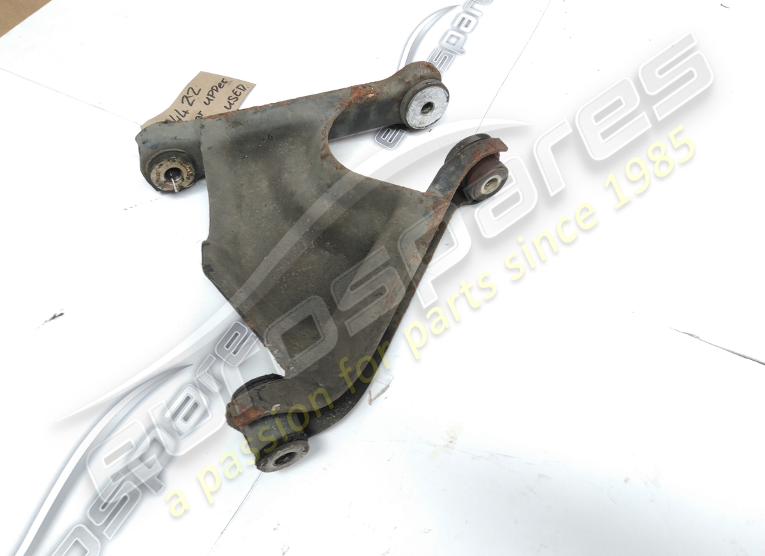 utilisé ferrari triangle de suspension arrière supérieure lh. numéro de pièce 104422 (2)
