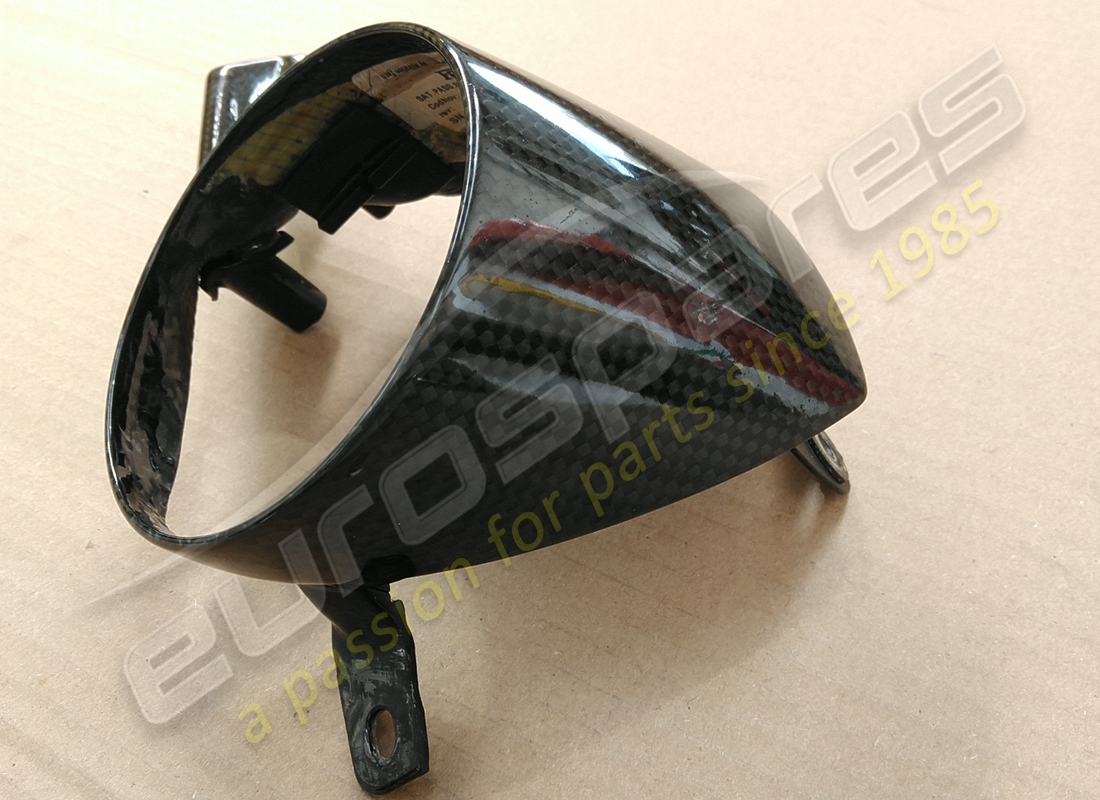 satellit passagers complet gauche ferrari endommagé. numéro de pièce 899428 (1)