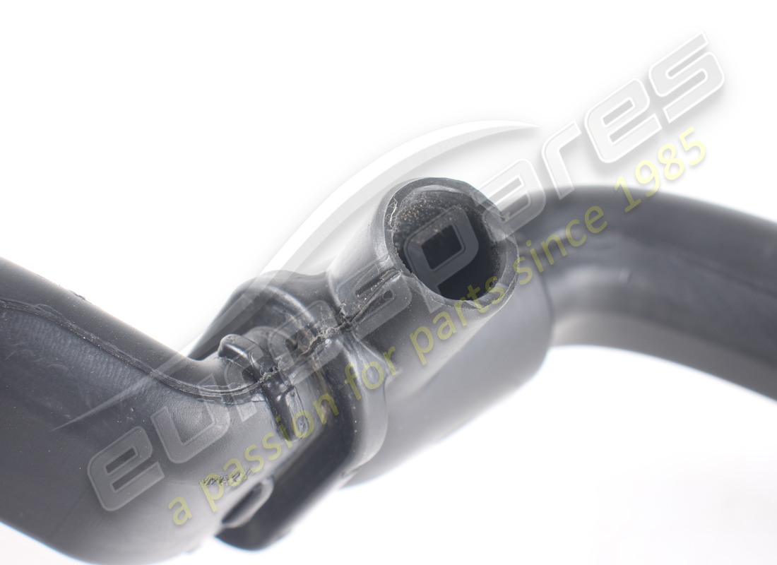 tuyau de vidange d'eau d'occasion lamborghini. numéro de pièce 4t7825598 (3)