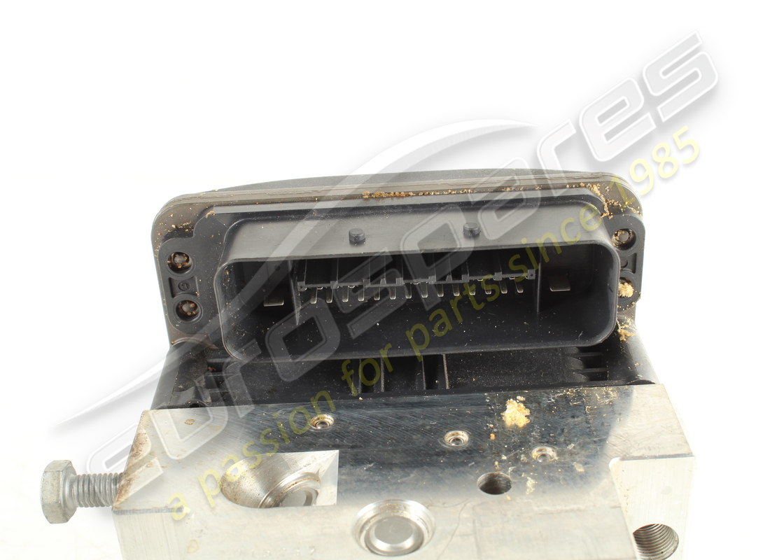 UTILISÉ FERRARI UNITÉ HYDRAULIQUE. NUMÉRO DE PIÈCE 269980 (2) utilisé ferrari unité hydraulique. numéro de pièce 269980 (2)