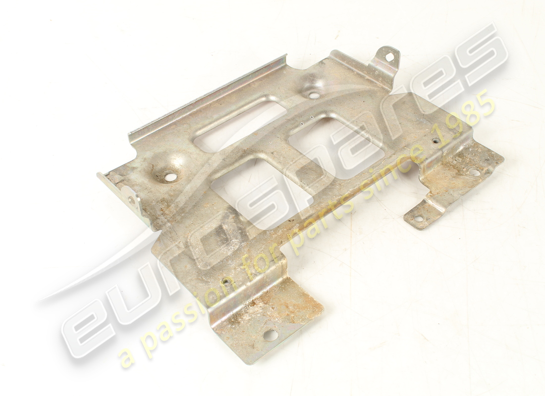 UTILISÉ FERRARI SUPPORT DE BATTERIE COMPLET. NUMÉRO DE PIÈCE 85551300 (3) utilisé ferrari support de batterie complet. numéro de pièce 85551300 (3)