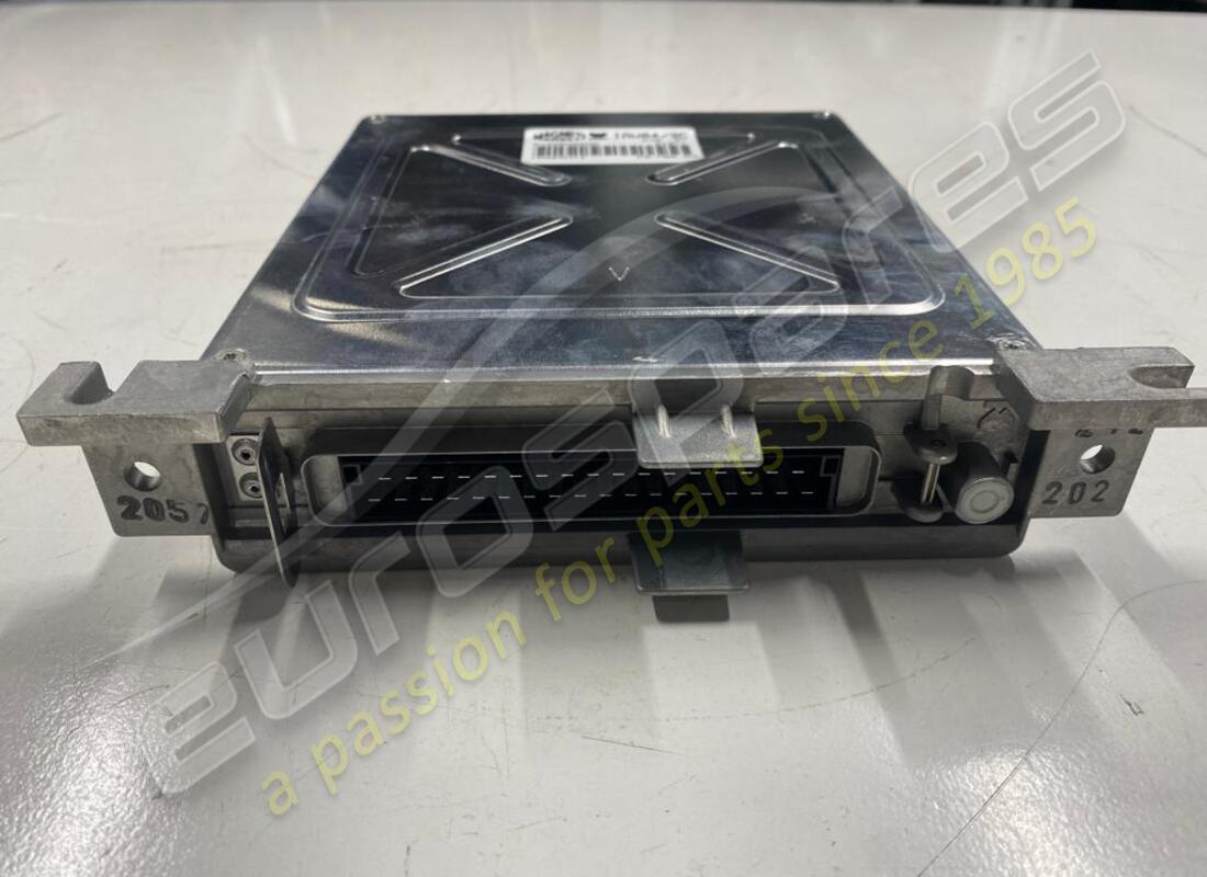 nouveau maserati ecu 2.8 ag. numéro de pièce 581079510 (4)