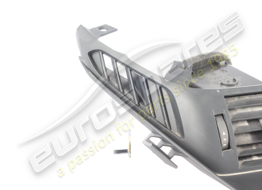 ventilateur latéral d'occasion lamborghini. numéro de pièce 470819705 (2)