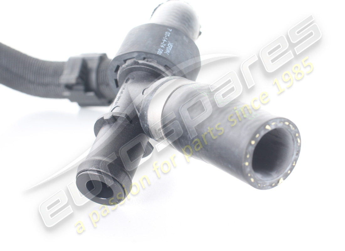 nouveau tuyau de chauffage lamborghini. référence 4m0819342ap (5)