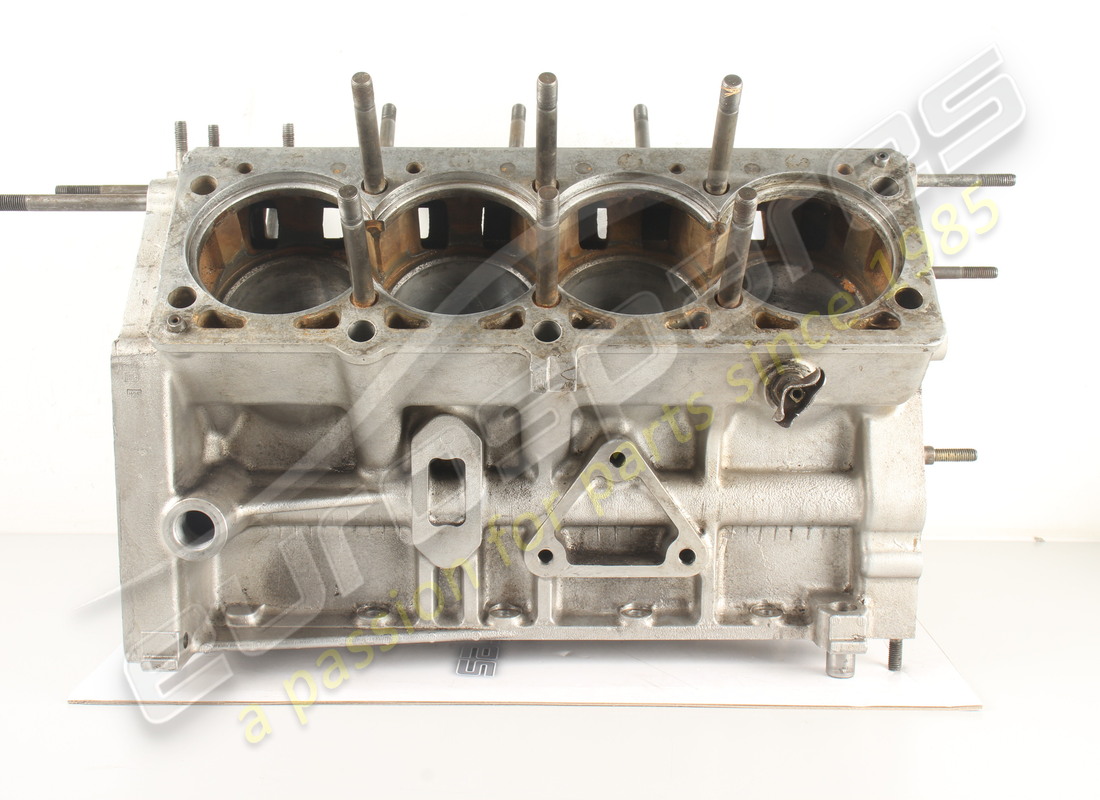 utilisé ferrari 308 2v carter moteur. numéro de pièce 103536 (2)