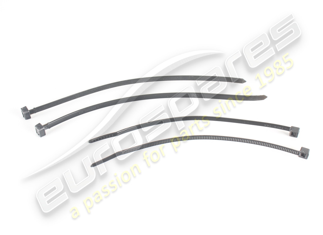 nouveau cylindre hydraulique droit maserati. numéro de pièce 83084400 (3)