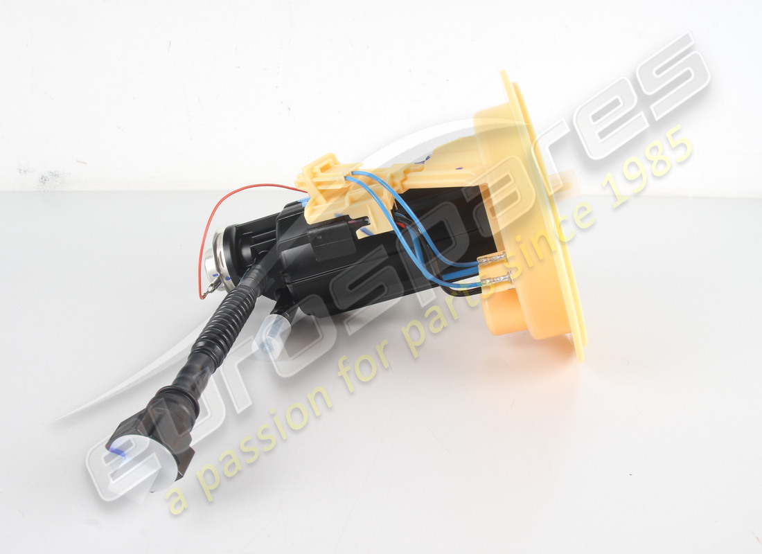 nouveau ferrari filtre de pompe à carburant gauche. numéro de pièce 282785 (2)