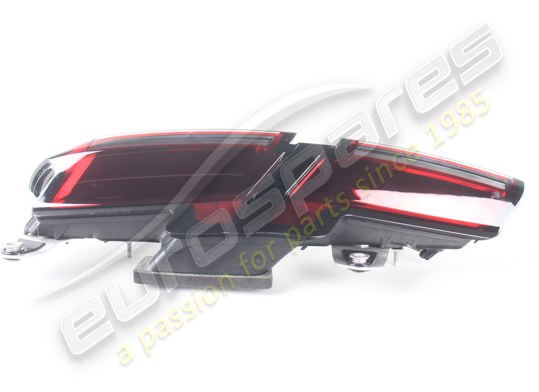 nouveau feu arrière gauche ferrari. numéro de pièce 919257 (3)