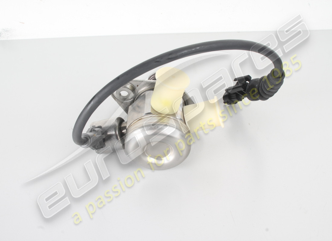 nouvelle pompe à carburant droit ferrari. numéro de pièce 290031 (2)