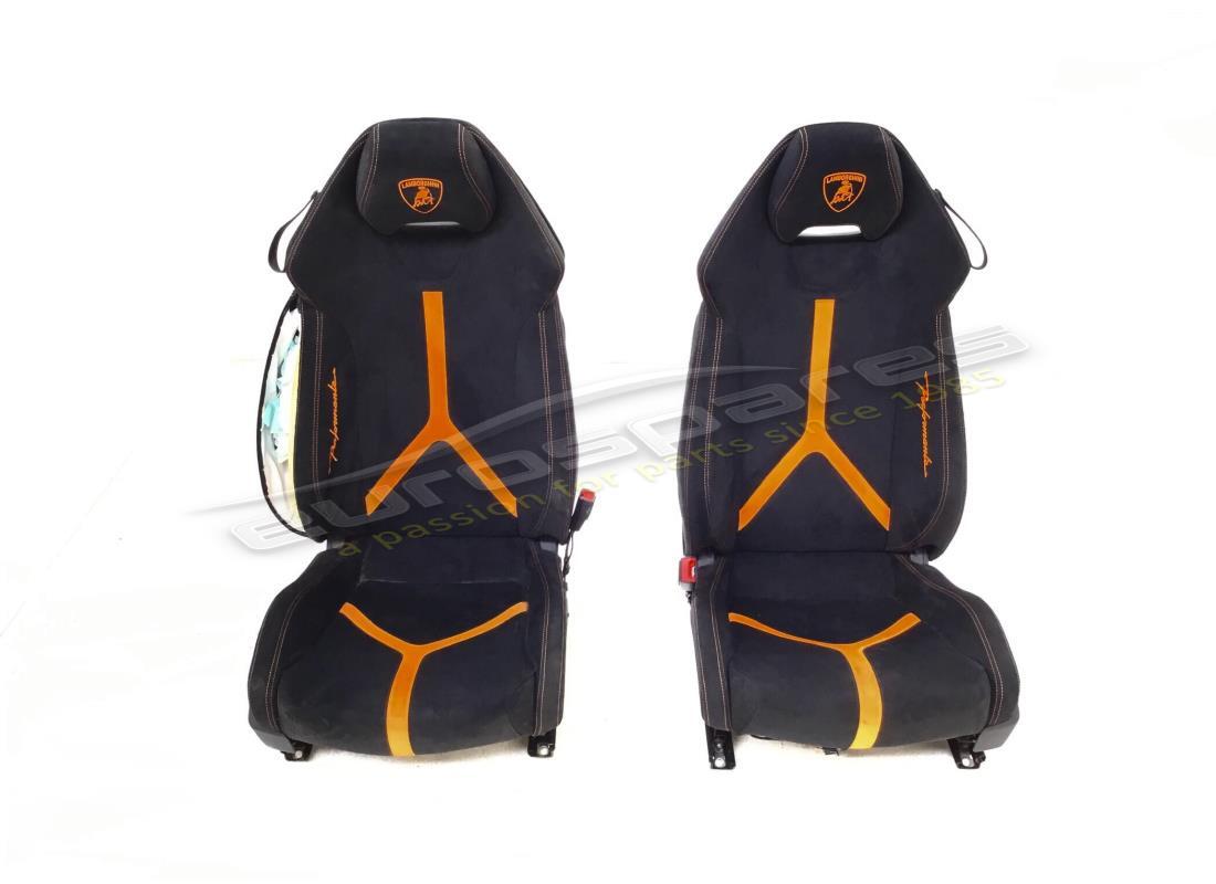 UTILISÉ Lamborghini PAIRE DE SIÈGES CONFORT . NUMÉRO DE PIÈCE 4T0882011BW (1)