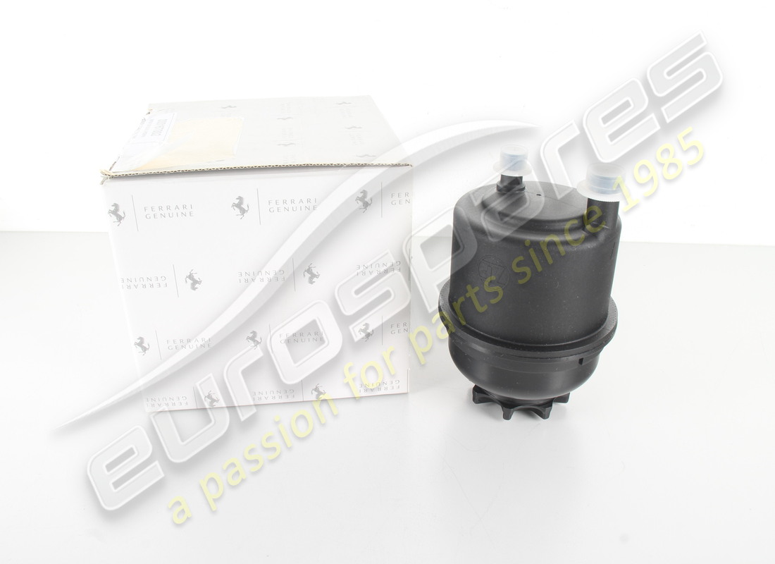 NOUVEAU RÉSERVOIR D'HUILE DE DIRECTION ASSISTÉE Ferrari. NUMÉRO DE PIÈCE 167002 (1)