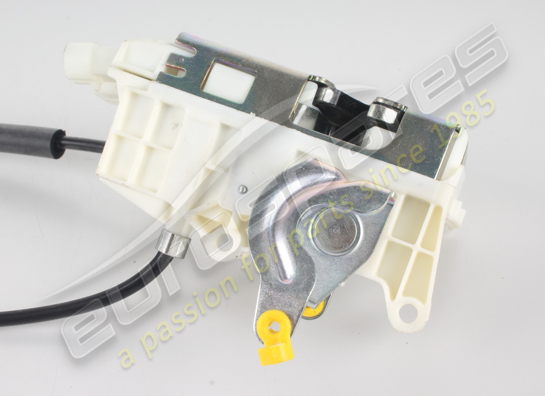 nouvelle serrure de porte gauche complète ferrari. numéro de pièce 69998100 (4)