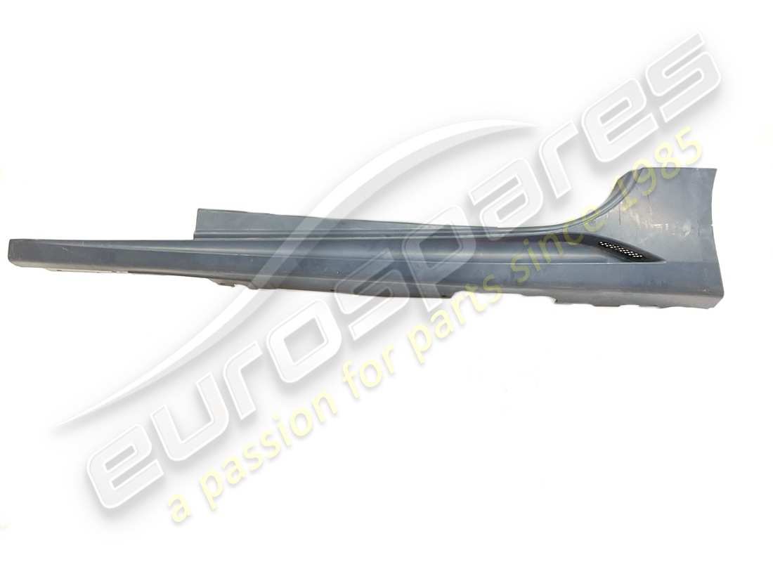 nouveau couvercle de traverse gauche ferrari. numéro de pièce 80855110 (1)