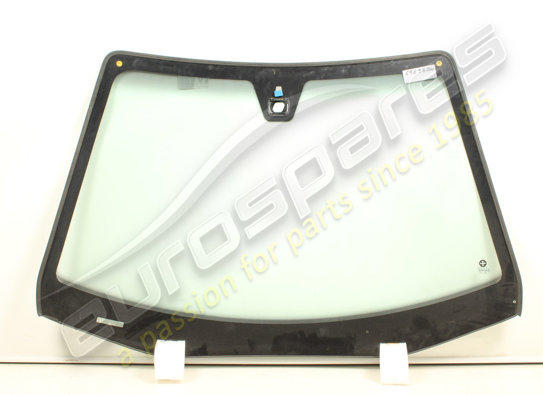 nouveau vitre de pare-brise eurospares. numéro de pièce 69638200 (2)