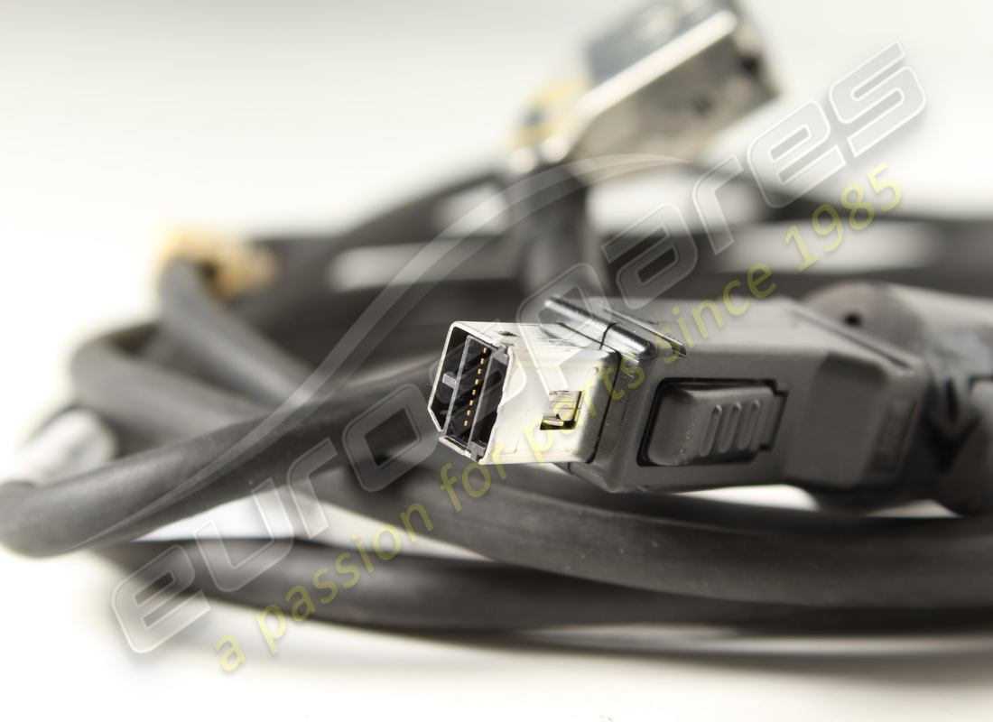 Ferrari CÂBLE VIDÉO NDM/NDR LVDS UTILISÉ. NUMÉRO DE PIÈCE 311950 (1)