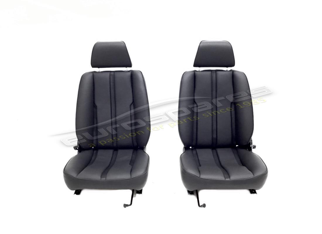 PAIRE DE SIÈGES Ferrari LHD RECONDITIONNÉS EN NOIR. NUMÉRO DE PIÈCE 60058900 (1)