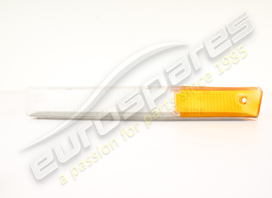 nouveau lentille droite eurospares blanche et orange. numéro de pièce 61942500 (2)