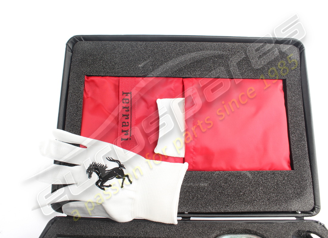 nouveau sac à outils complet ferrari. numéro de pièce 220496 (7)