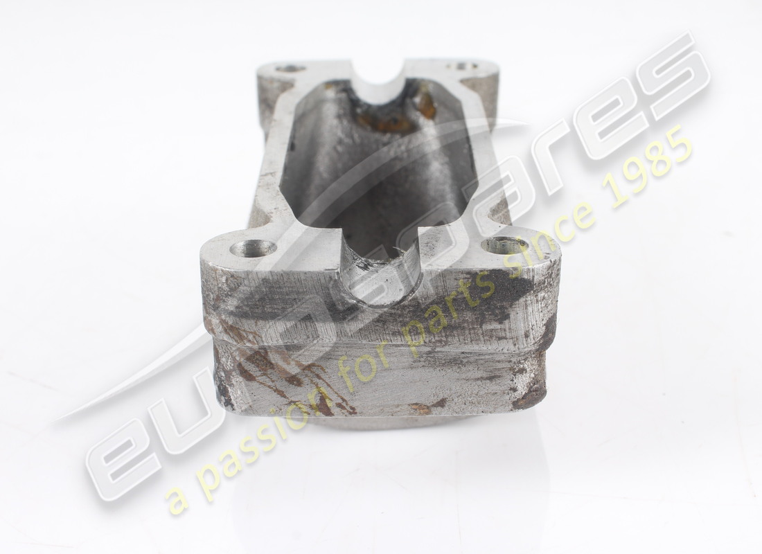 COUVERCLE DE BOÎTE DE VITESSES D'OCCASION FERRARI. NUMÉRO DE PIÈCE 108020 (3) couvercle de boîte de vitesses d'occasion ferrari. numéro de pièce 108020 (3)