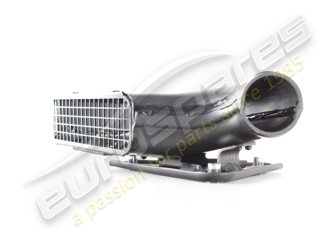 NOUVEAU CONDUIT D'AIR DE FREIN DROIT FERRARI. NUMÉRO DE PIÈCE 303202 (4) nouveau conduit d'air de frein droit ferrari. numéro de pièce 303202 (4)