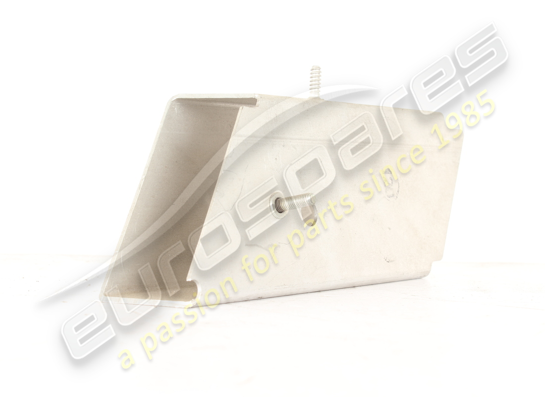 nouveau ferrari renforcement diagonal inférieur droit. numéro de pièce 265064 (2)