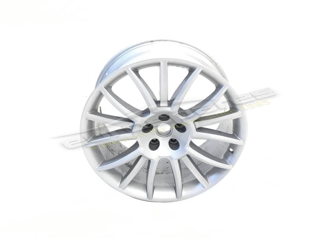 ROUE ARRIÈRE Maserati RECONDITIONNÉE. NUMÉRO DE PIÈCE 82126806 (1)