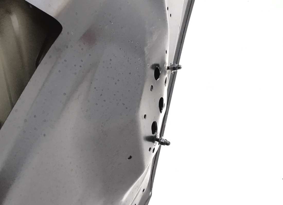 capot lamborghini endommagé. numéro de pièce 4ml823029 (5)