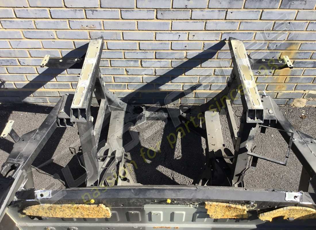 utilisé eurospares lamborghini gallardo lp570 cadre de châssis arrière sl. numéro de pièce eap1230037 (3)