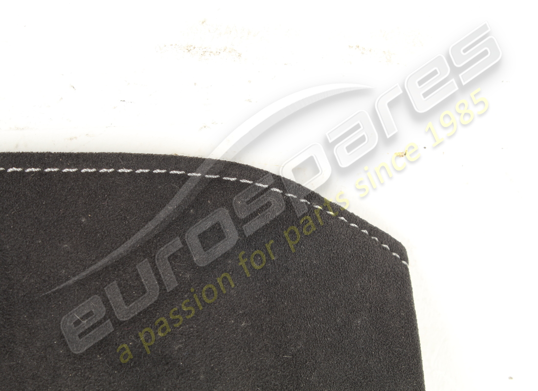 couverture utilisée de lamborghini. numéro de pièce 403863276b (3)