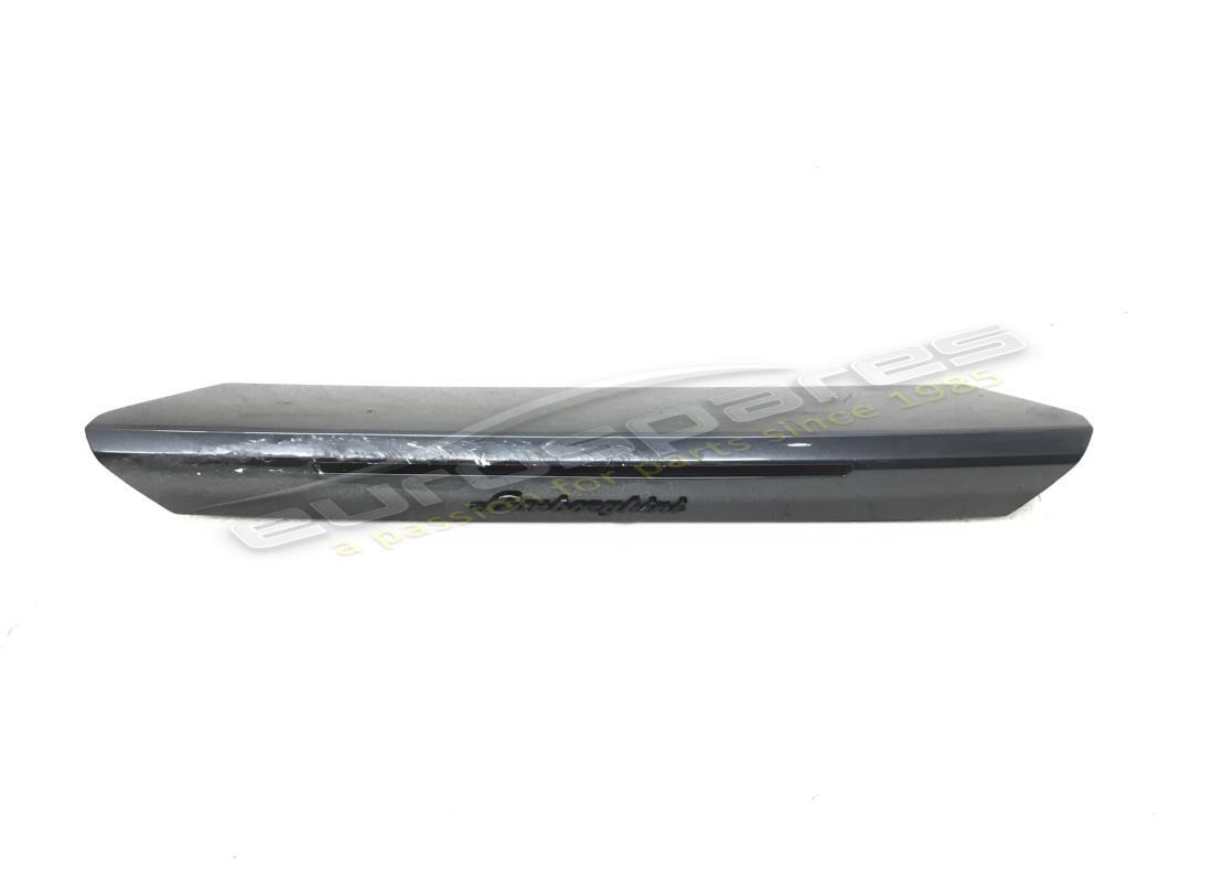 PARTIE SUPÉRIEURE DU PANNEAU ARRIÈRE D'OCCASION Lamborghini. NUMÉRO DE PIÈCE 4T0864487B (1)