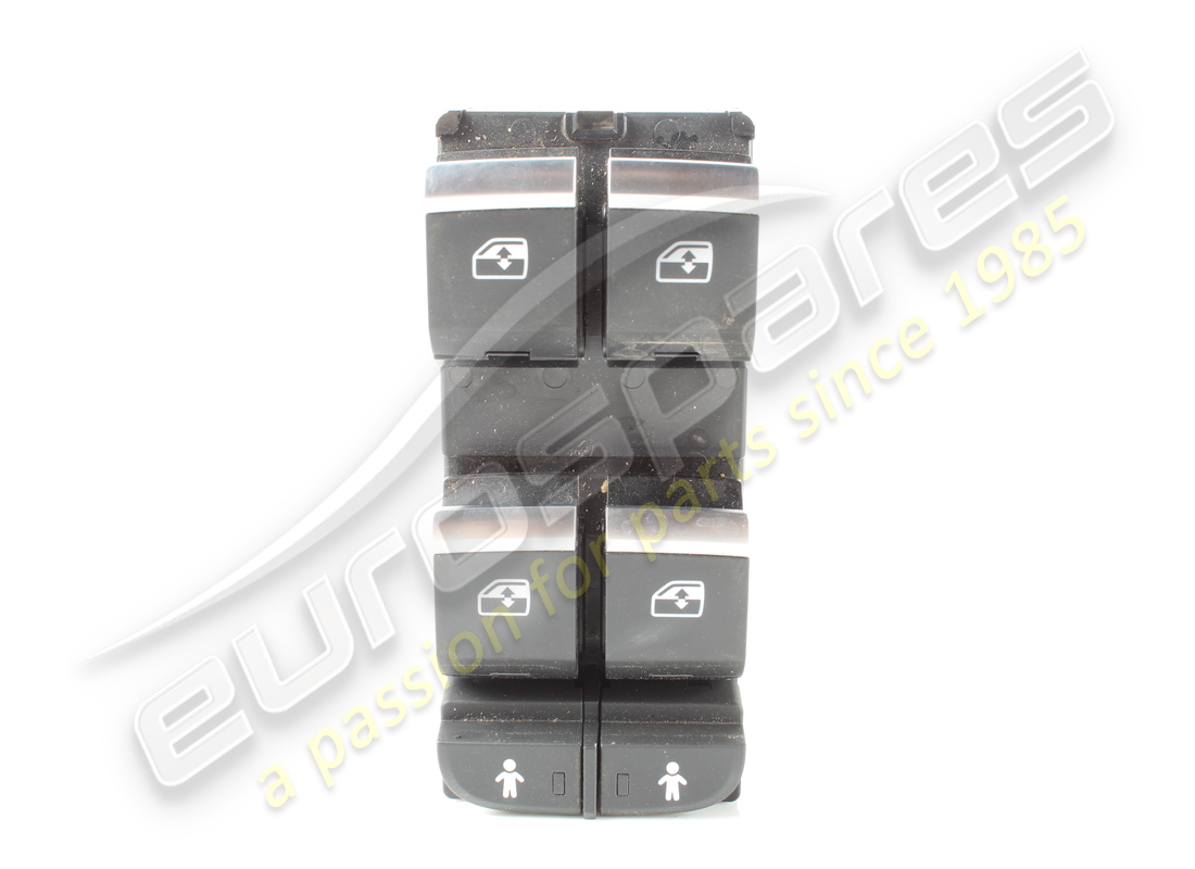 INTERRUPTEUR LAMBORGHINI UTILISÉ POUR L'ÉLECTRICITÉ. NUMÉRO DE PIÈCE 4M0959851C (1) interrupteur lamborghini utilisé pour l'électricité. numéro de pièce 4m0959851c (1)