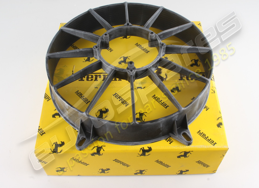 nouveau boîtier de moteur de ventilateur ferrari. numéro de pièce 125938 (1)