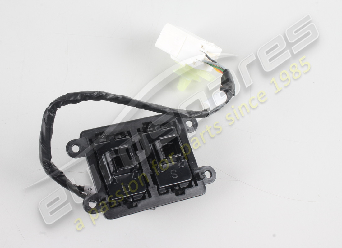 nouveau support d'interrupteur de lève-vitre électrique ferrari. numéro de pièce 267783 (1)