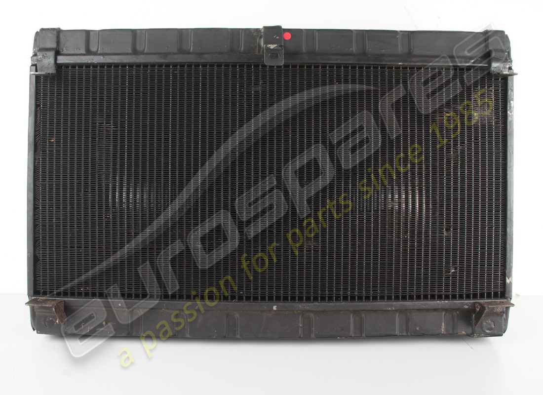 RADIATEUR À EAU Ferrari UTILISÉ. NUMÉRO DE PIÈCE 107497 (1)
